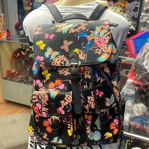 Casual butterfly  backpack w/ adjustable handles